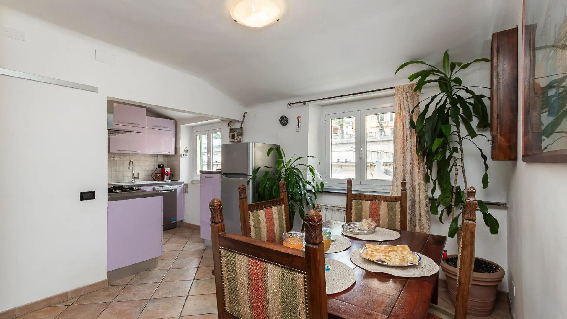 Hilde'S House Apartment Genoa Italy